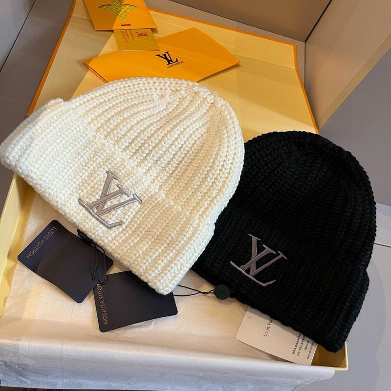 LV hat dx08